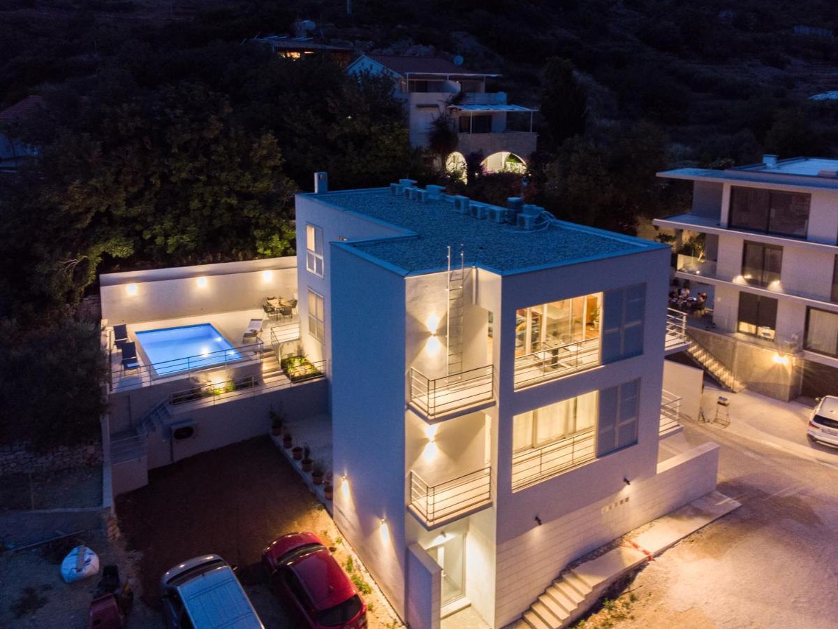 Seaside Elegance Suites Komiža 外观 照片
